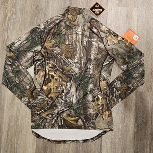 Field and stream camo womans longsleeve large